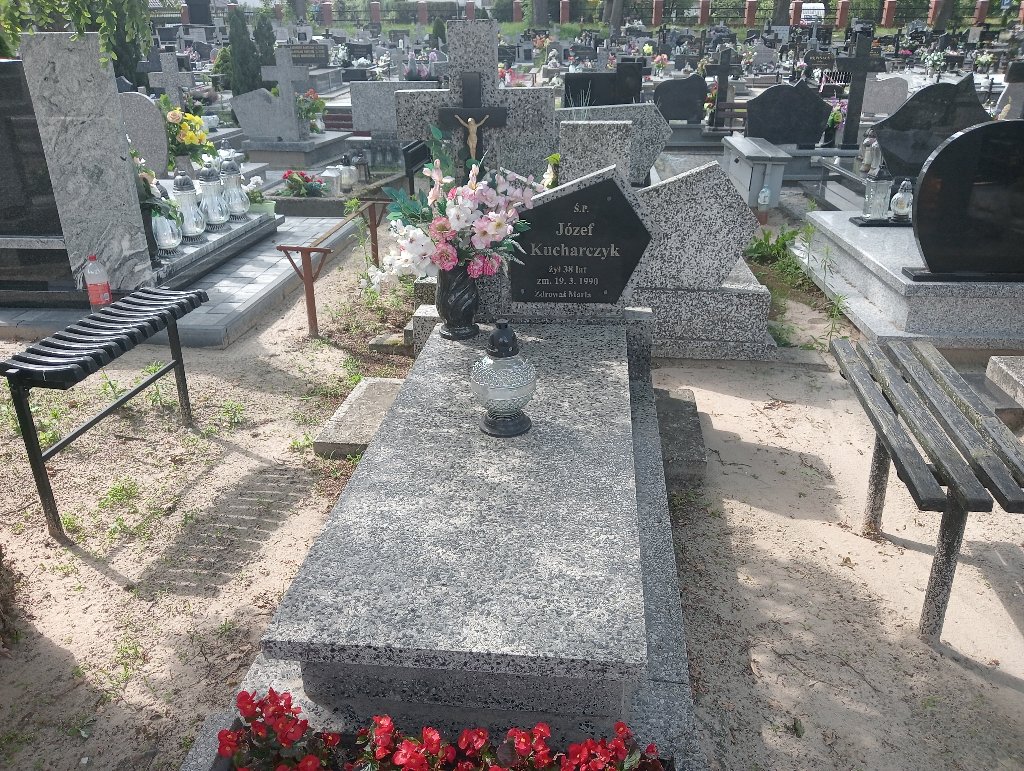 Grób Józef Kucharczyk