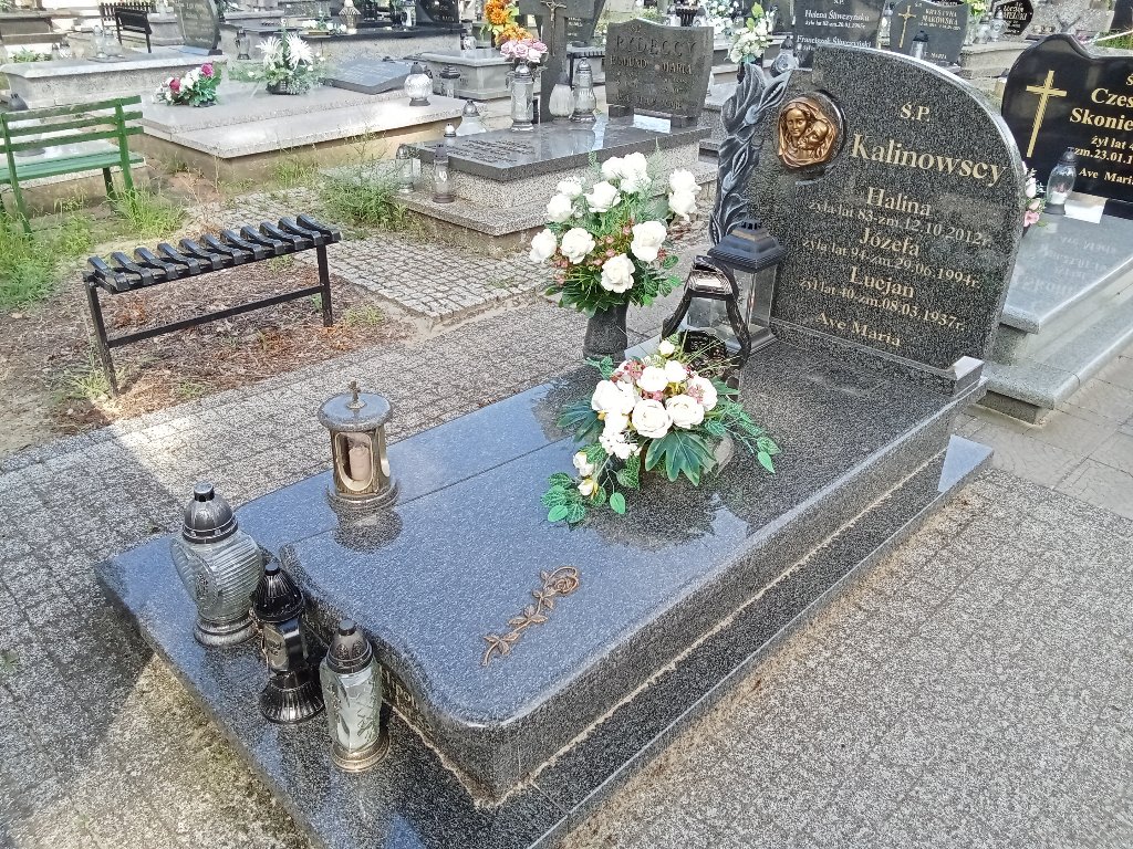 Grób Józefa Kalinowska